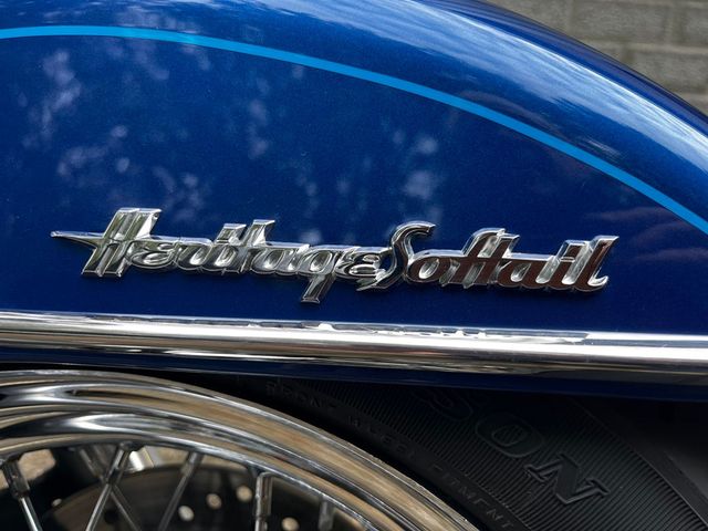 harley-davidson - heritage-softail-classic-flstc