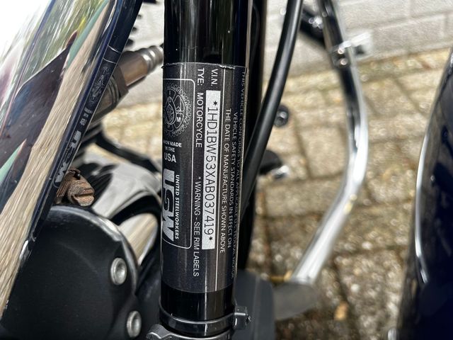 harley-davidson - heritage-softail-classic-flstc