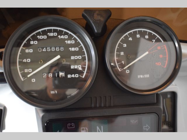bmw - r-1100-rs