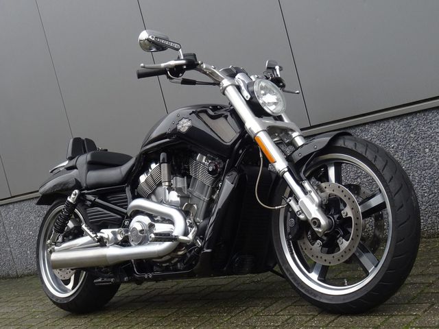 harley-davidson - v-rod-muscle-vrscf
