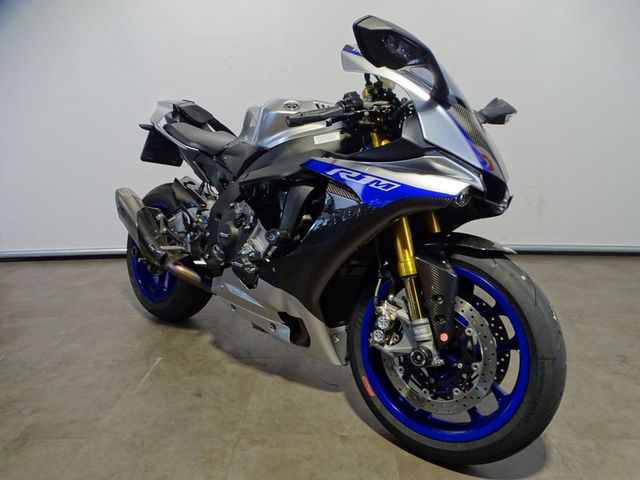 yamaha - yzf-r1m