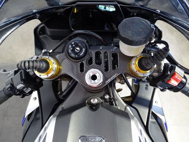 yamaha - yzf-r1m