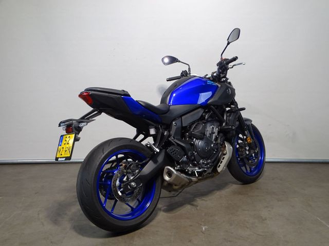 yamaha - mt-07-y-amt
