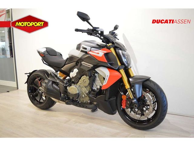 ducati - diavel-v4-rs