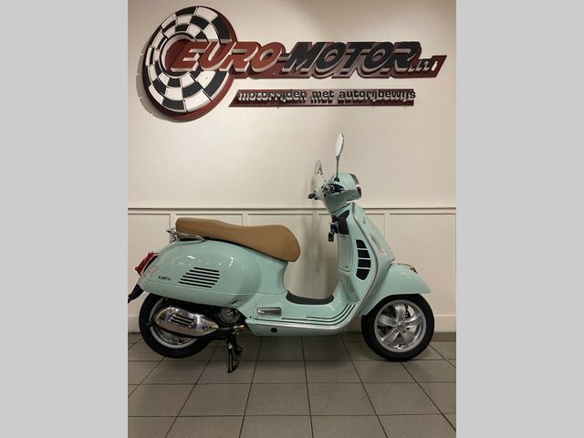 vespa - gts-300-super-sport