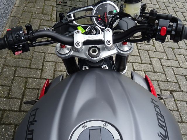 triumph - street-triple-r