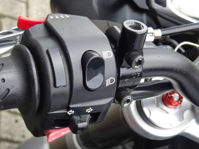 triumph - street-triple-r