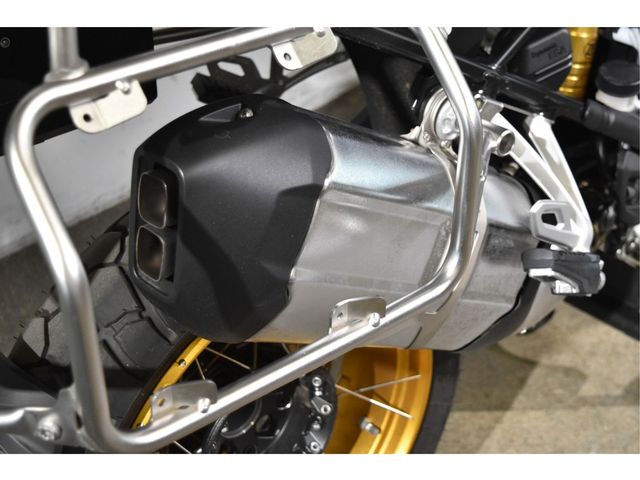 bmw - r-1250-gs-adventure