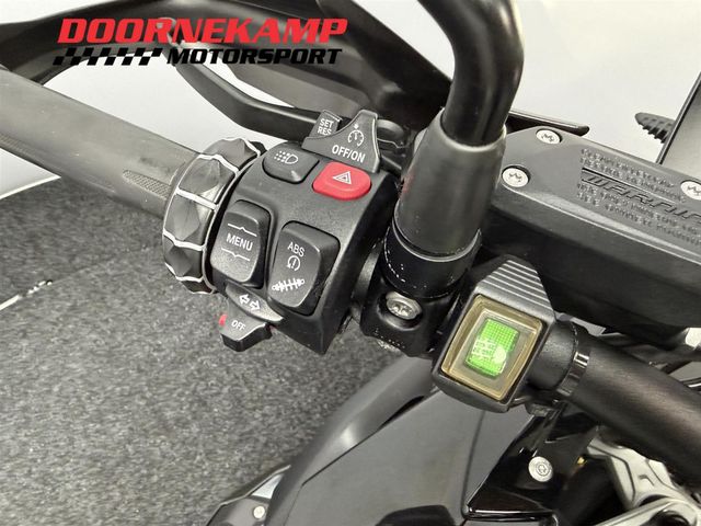 bmw - r-1250-gs-triple-black