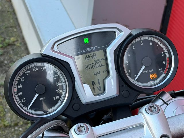 bmw - r-nine-t