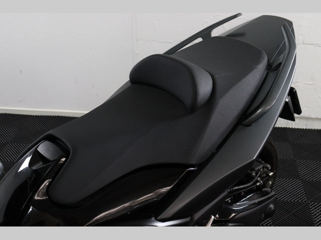 yamaha - tmax-abs