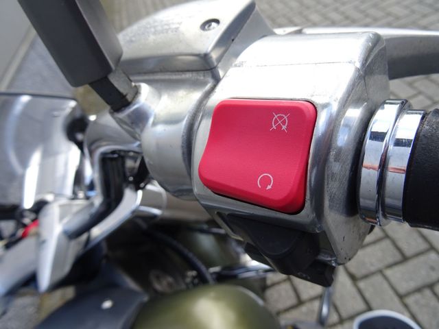 yamaha - xv-1900-midnight-star