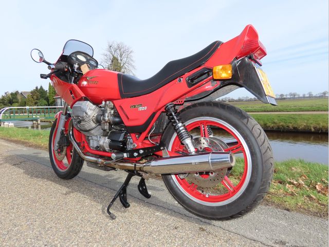 moto-guzzi - 1000-le-mans