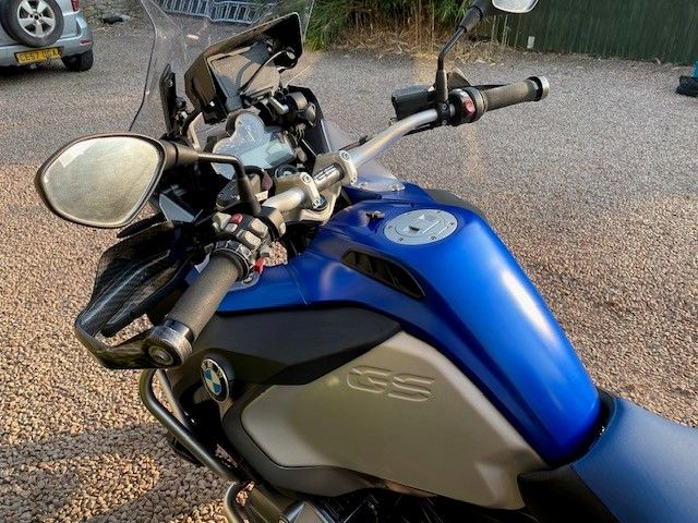bmw - r-1200-gs-adventure