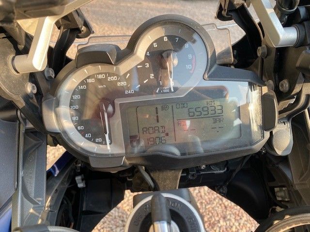 bmw - r-1200-gs-adventure