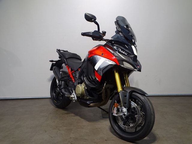 ducati - multistrada-v4-pikes-peak