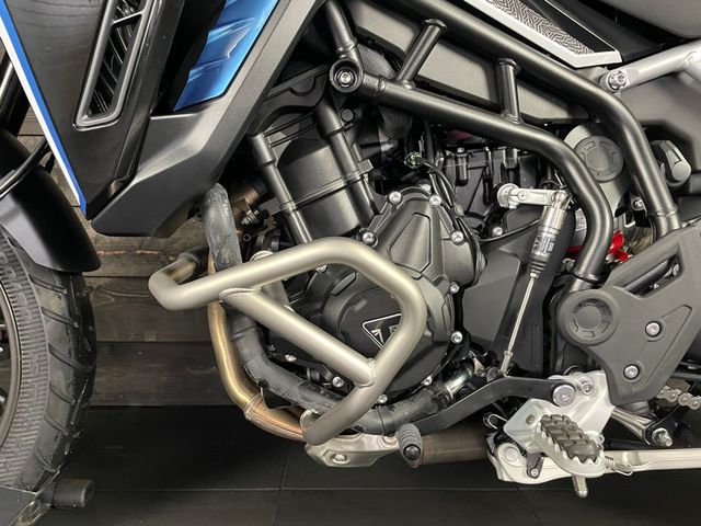 triumph - tiger-900-alpine-edition