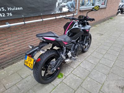 KAWASAKI Z650 ABS – foto 4