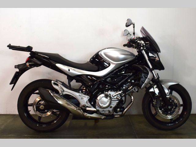 suzuki - sfv-650-gladius