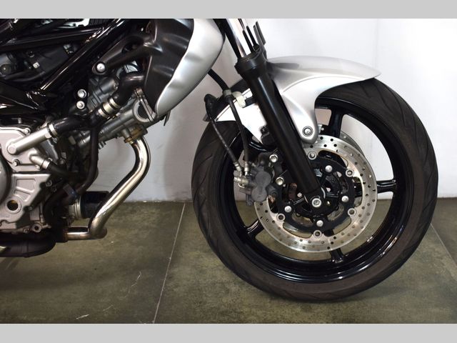 suzuki - sfv-650-gladius
