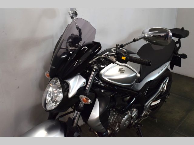 suzuki - sfv-650-gladius