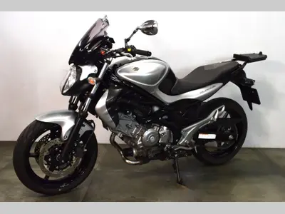 SUZUKI SFV 650 GLADIUS – foto 2