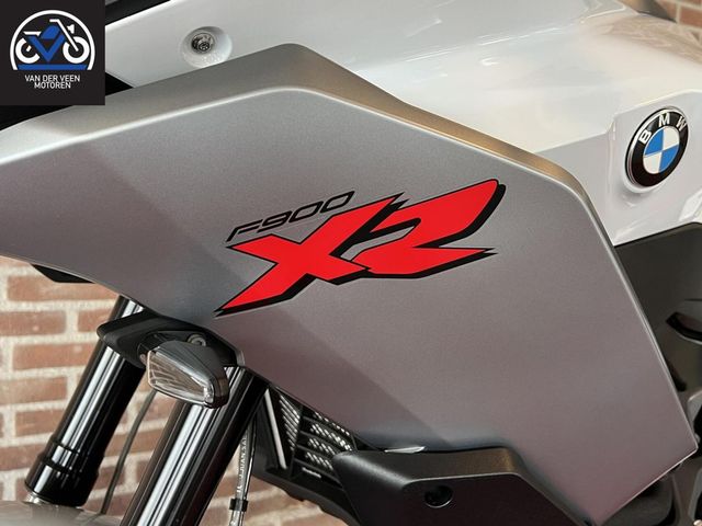 bmw - f-900-xr