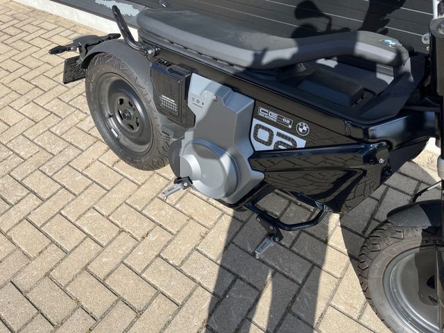 bmw - ce-02