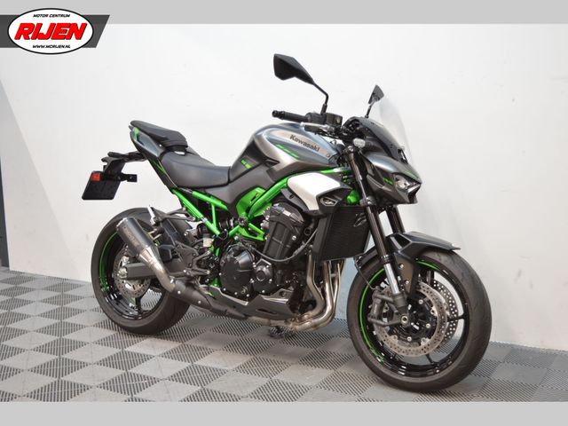 kawasaki - z900