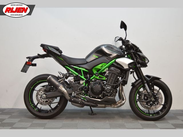 kawasaki - z900