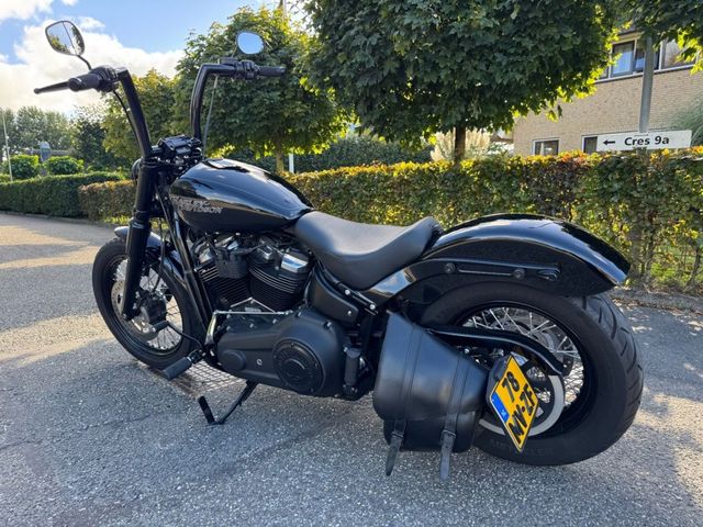 harley-davidson - softail-street-bob
