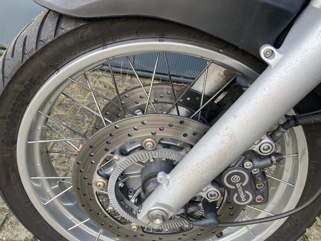 bmw - r-1100-gs