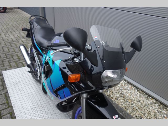 suzuki - gsx--600-f-katana