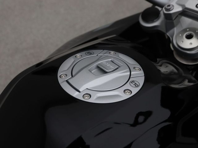 bmw - f-800-gs-triple-black-abs