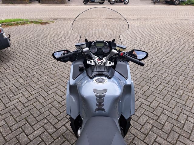 kawasaki - gtr-1400-grand-tourer