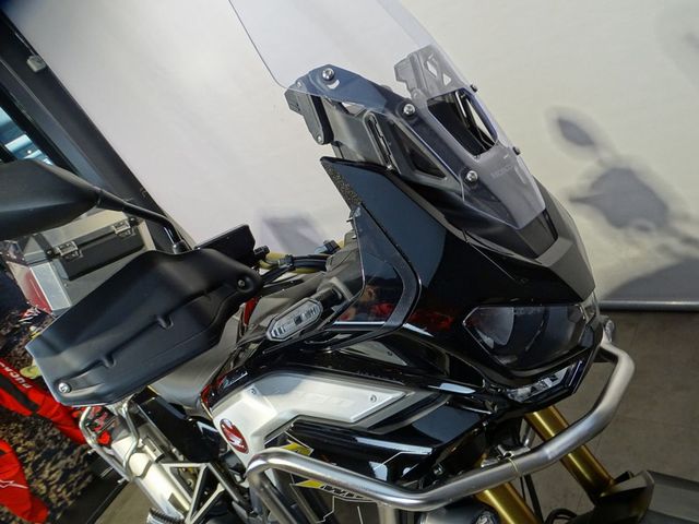 honda - crf-1100-l-africa-twin-adventure-sports