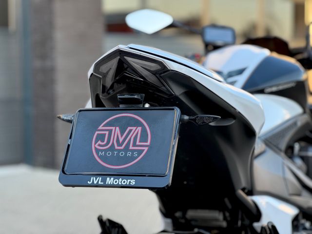 kawasaki - z-800-abs