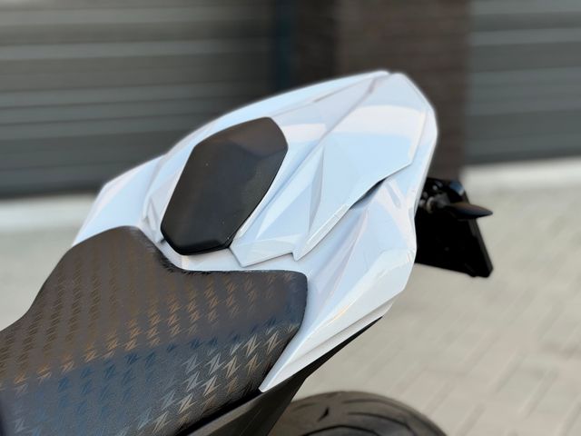 kawasaki - z-800-abs