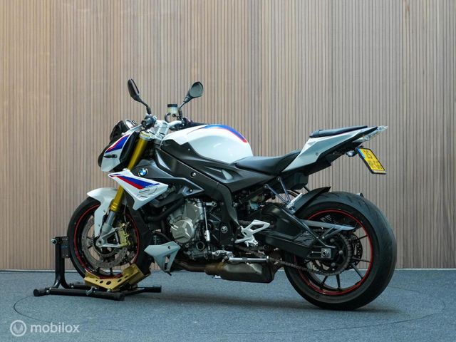 bmw - s-1000-r