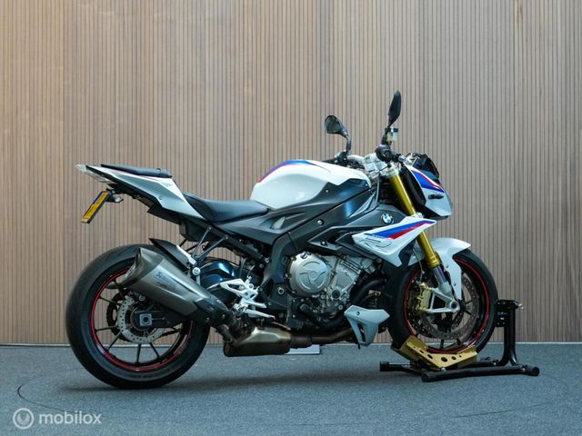 bmw - s-1000-r