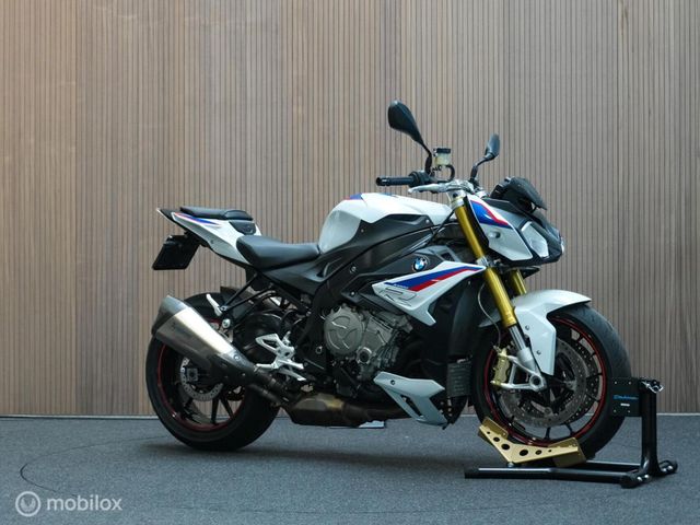 bmw - s-1000-r