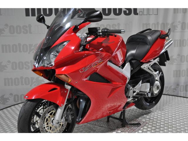 honda - vfr-800-fi