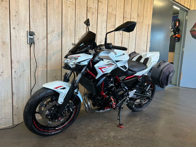 kawasaki - z650
