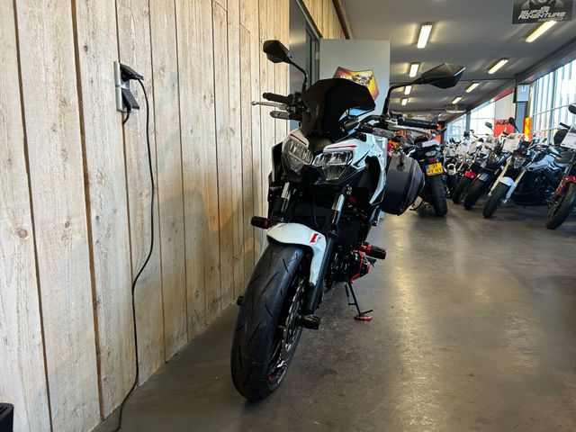 kawasaki - z650