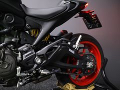 Ducati Monster + | Termignoni 2022 occasion – foto 15 van 23
