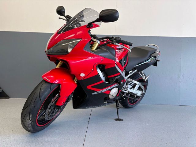 honda - cbr-600-f