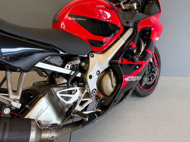 honda - cbr-600-f