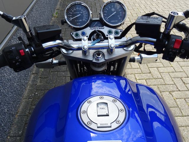 yamaha - xjr-1300