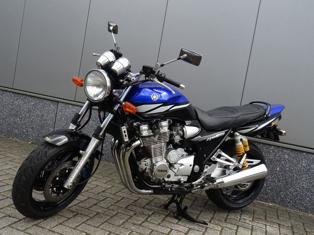 yamaha - xjr-1300