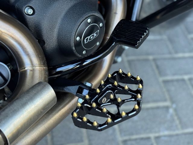 harley-davidson - street-bob-fxdb